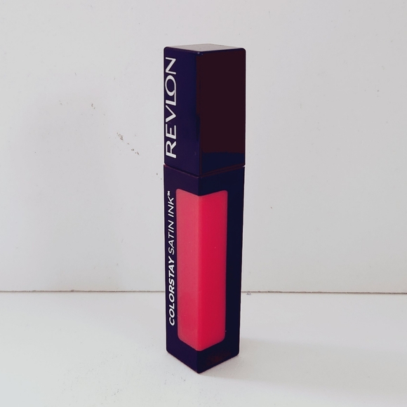 🐢2/$15 Revlon ColorStay Satin Ink Liquid Lipstick Fire & Ice - Picture 5 of 8